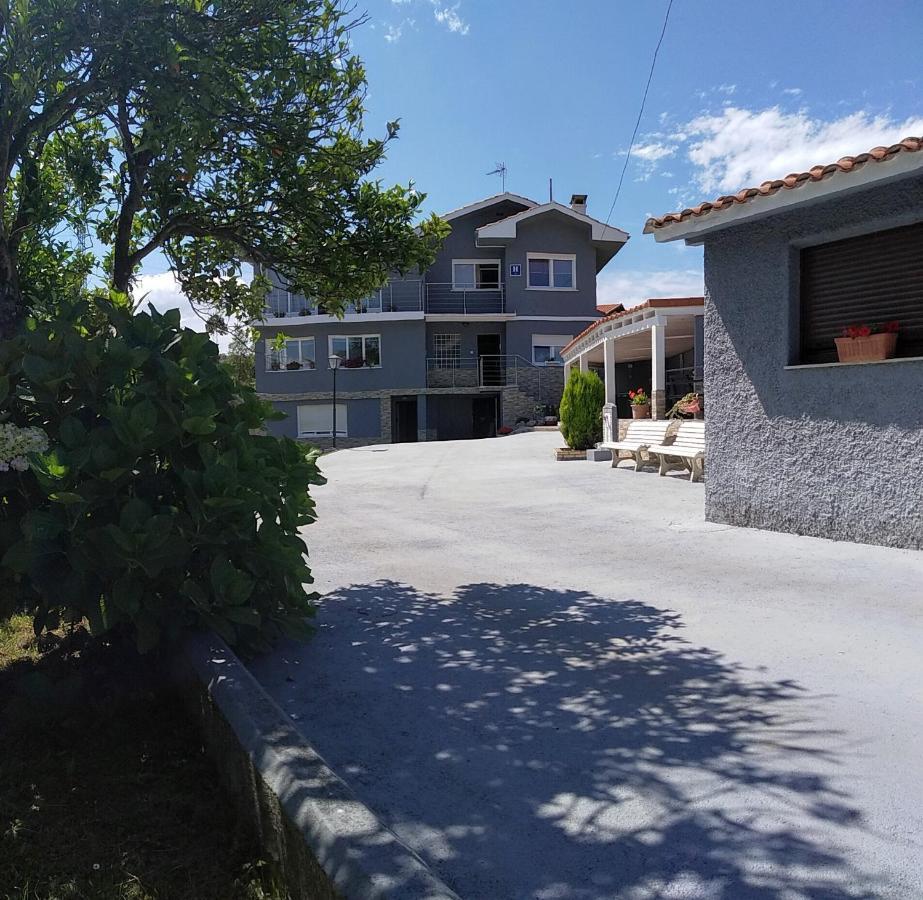Hotel Sebrenu Sebreño Εξωτερικό φωτογραφία