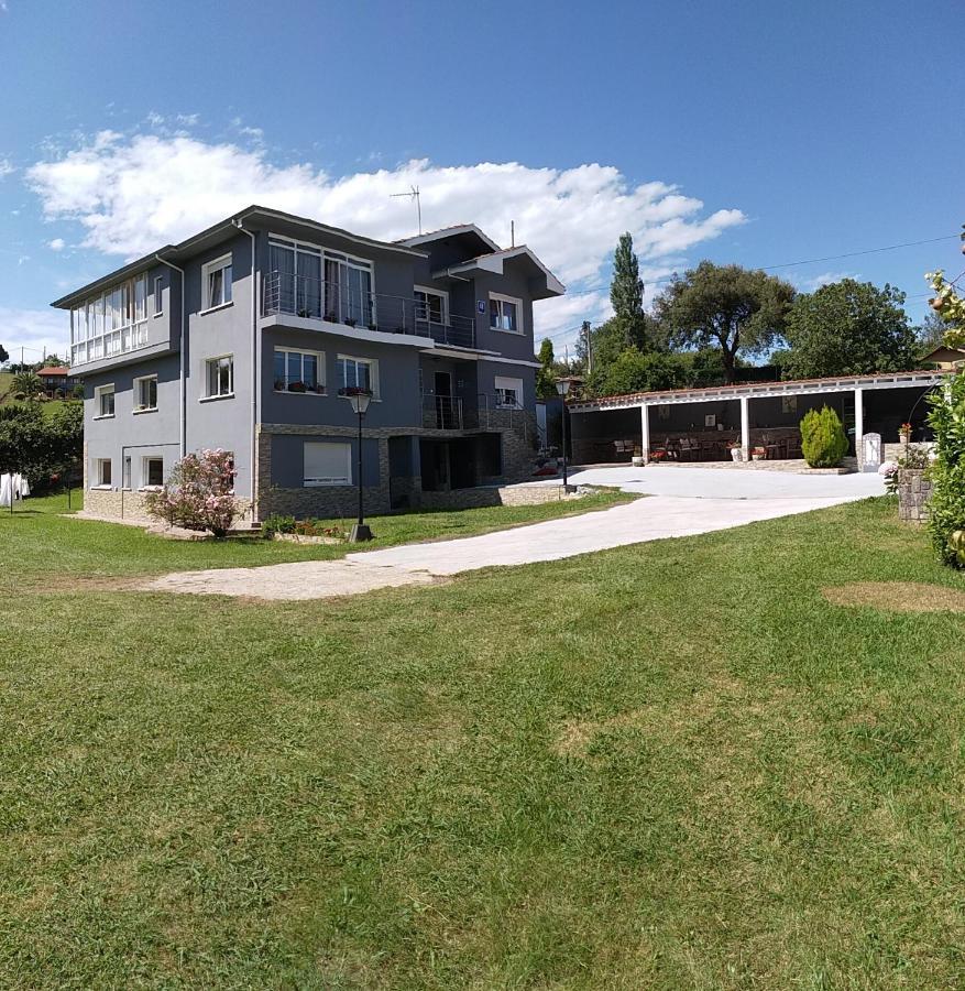 Hotel Sebrenu Sebreño Εξωτερικό φωτογραφία