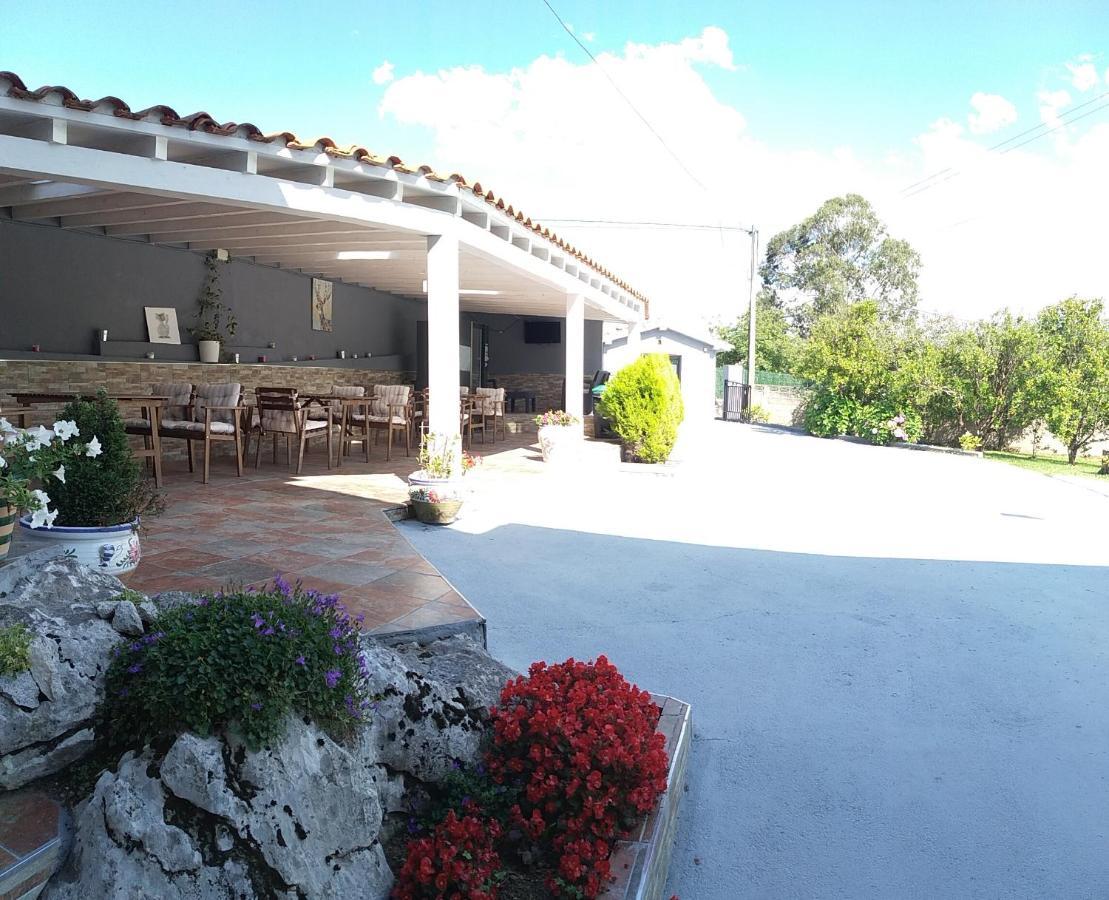 Hotel Sebrenu Sebreño Εξωτερικό φωτογραφία